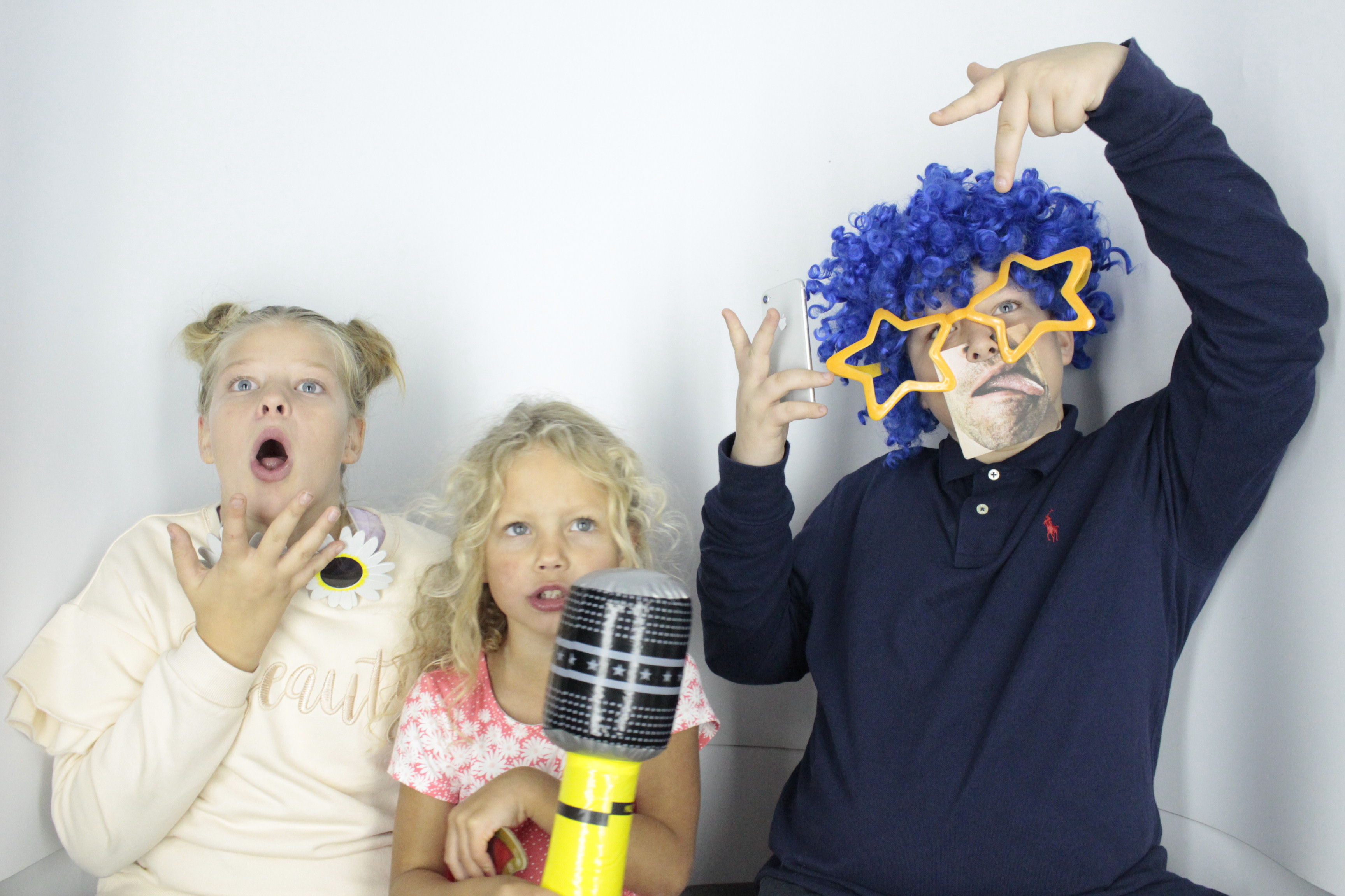 Isobel 18th Birthday Party  | View more photos from the event at gallery.myphotoboothexperience.co.uk/u/MyPhotoBoothExperienceLtd/Isobel-18th-Birthday-Party